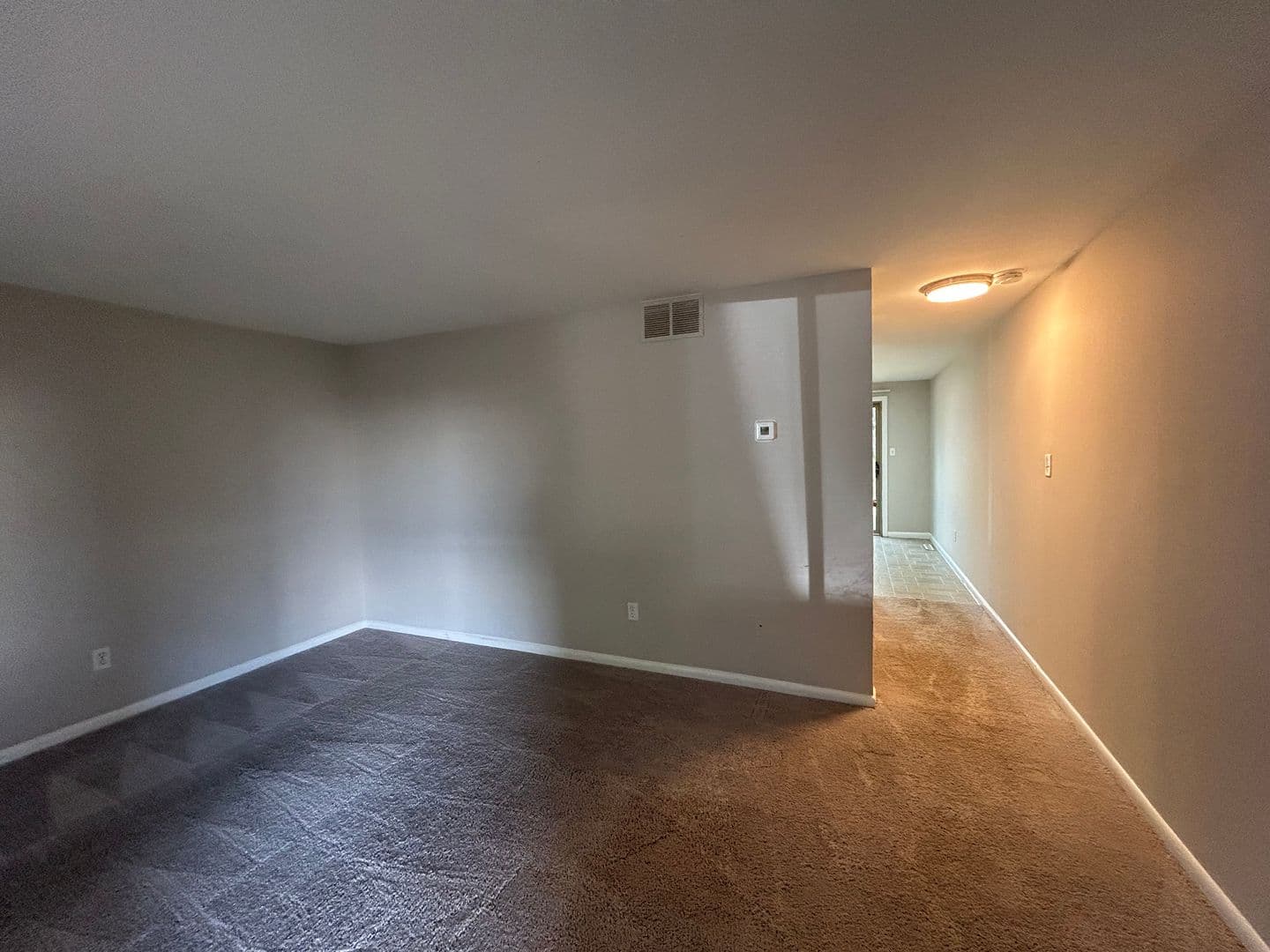 Fort Wayne Townhome: 522 Pinegrove Ln