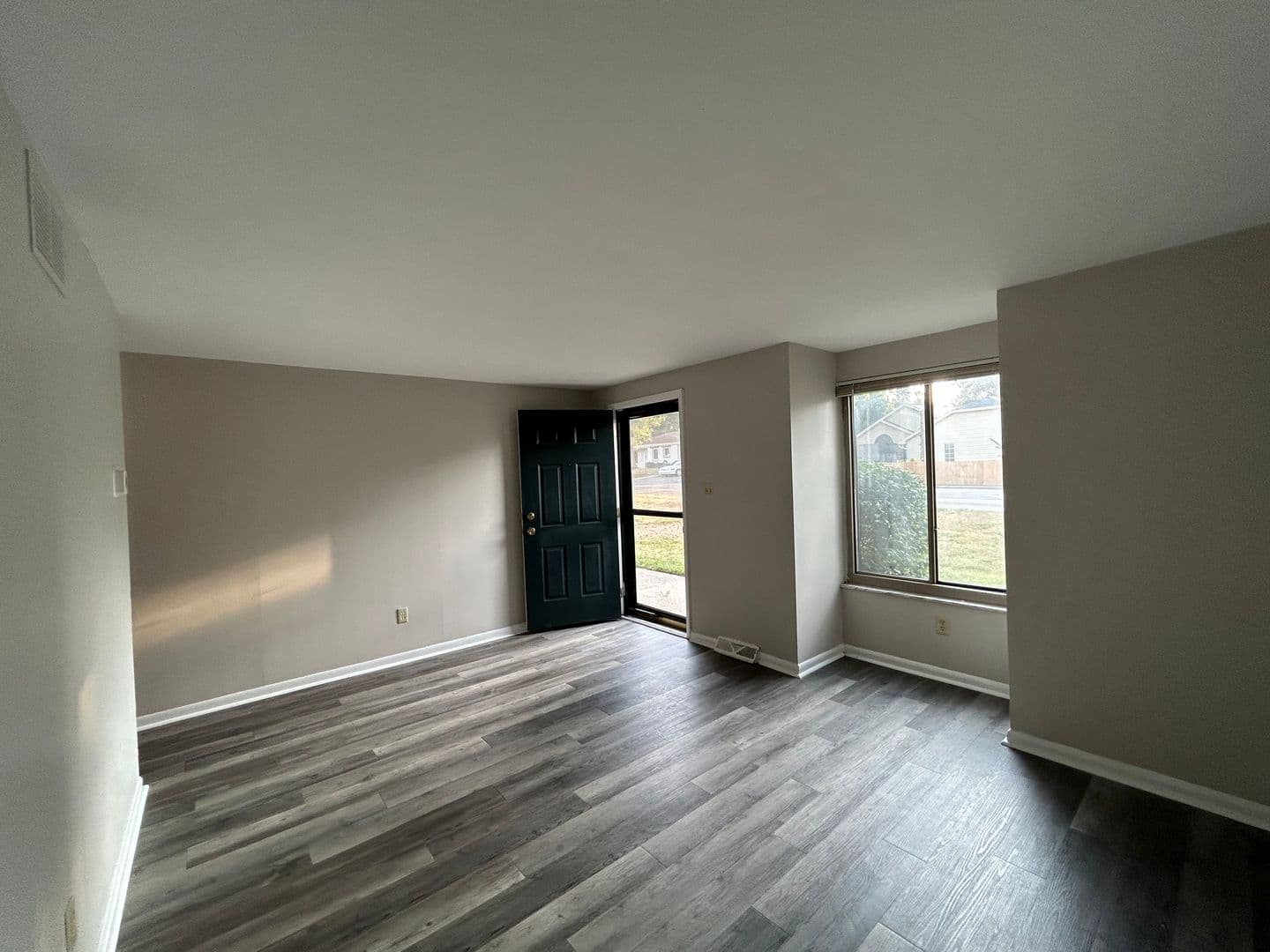 Fort Wayne Townhome: 522 Pinegrove Ln