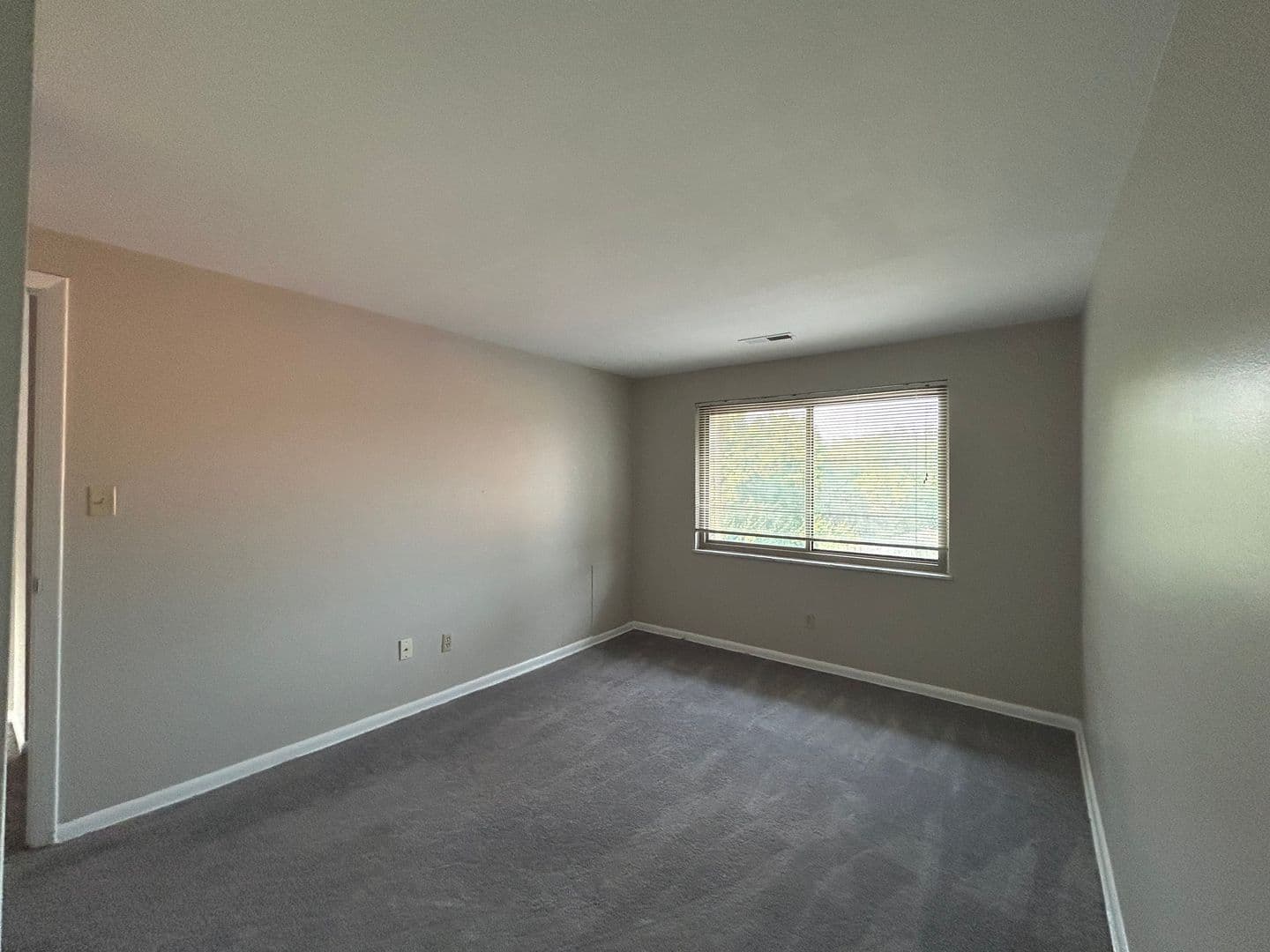 Fort Wayne Townhome: 522 Pinegrove Ln
