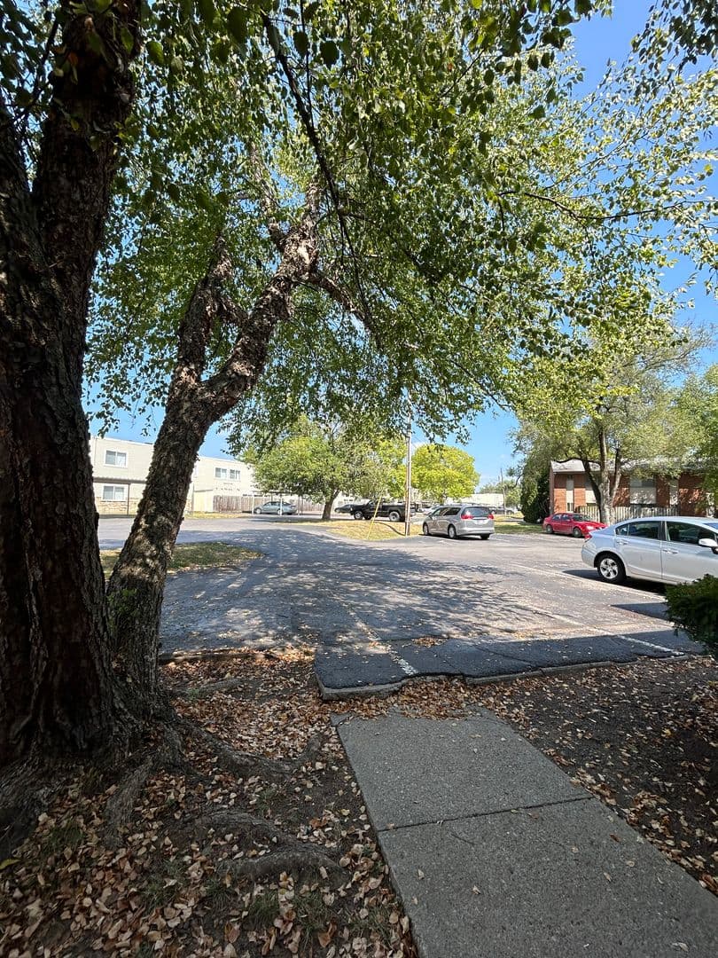 Fort Wayne Townhome: 522 Pinegrove Ln