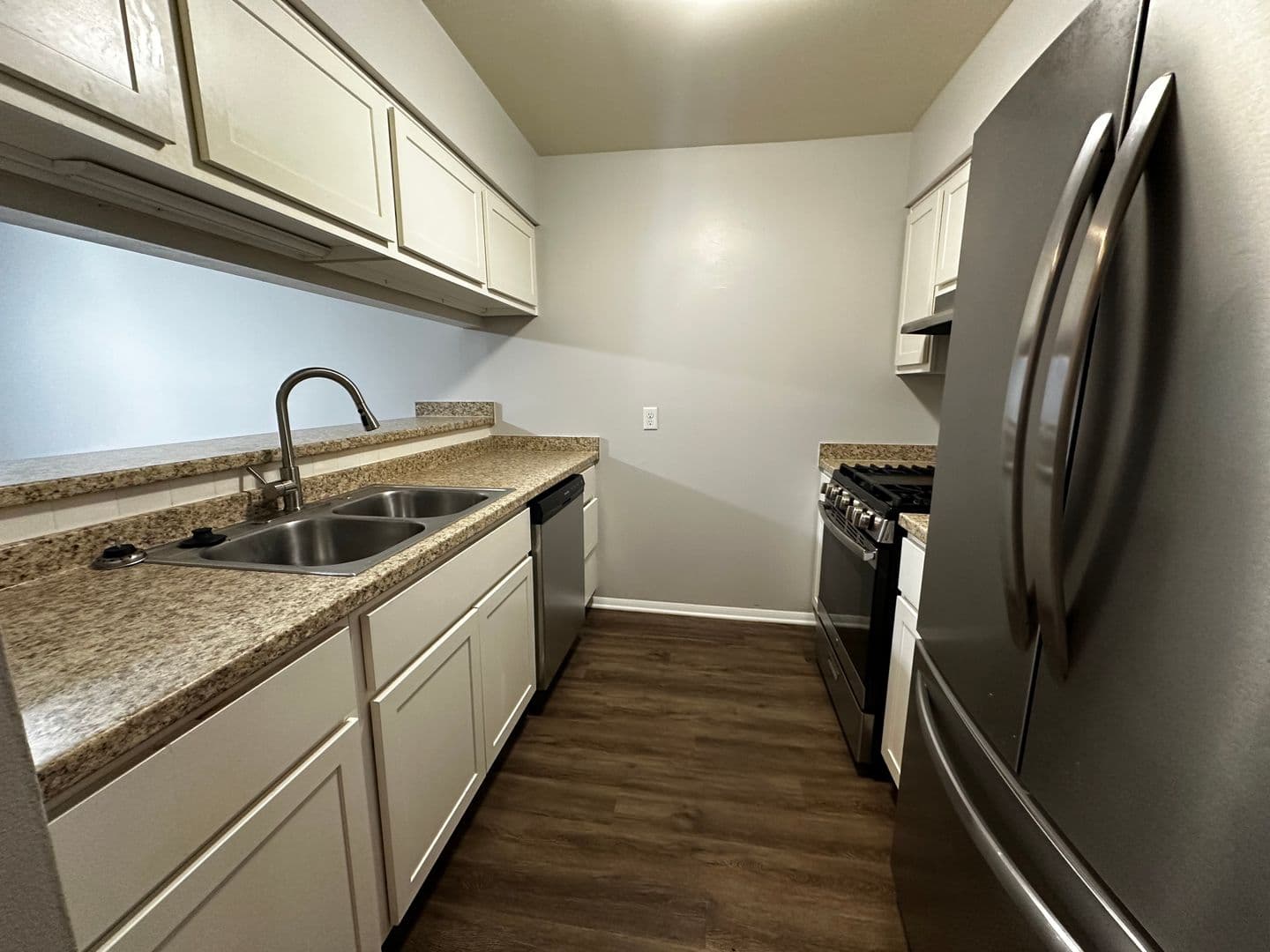 Fort Wayne Apartment: 5810 Meadows Dr.