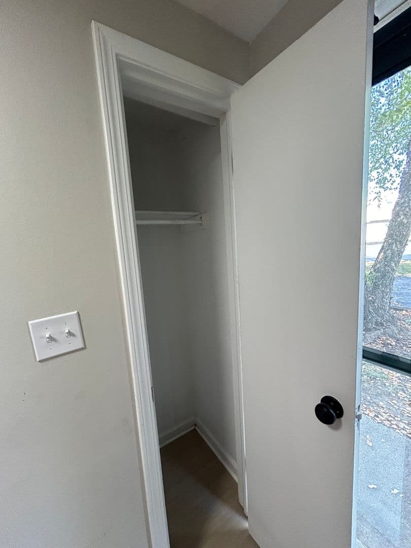 Fort Wayne Townhome: 522 Pinegrove Ln