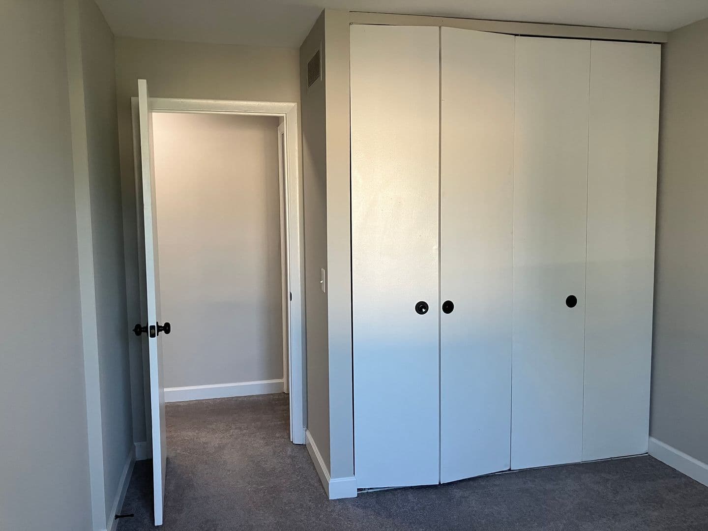 Fort Wayne Apartment: 700 Candlelite Ct