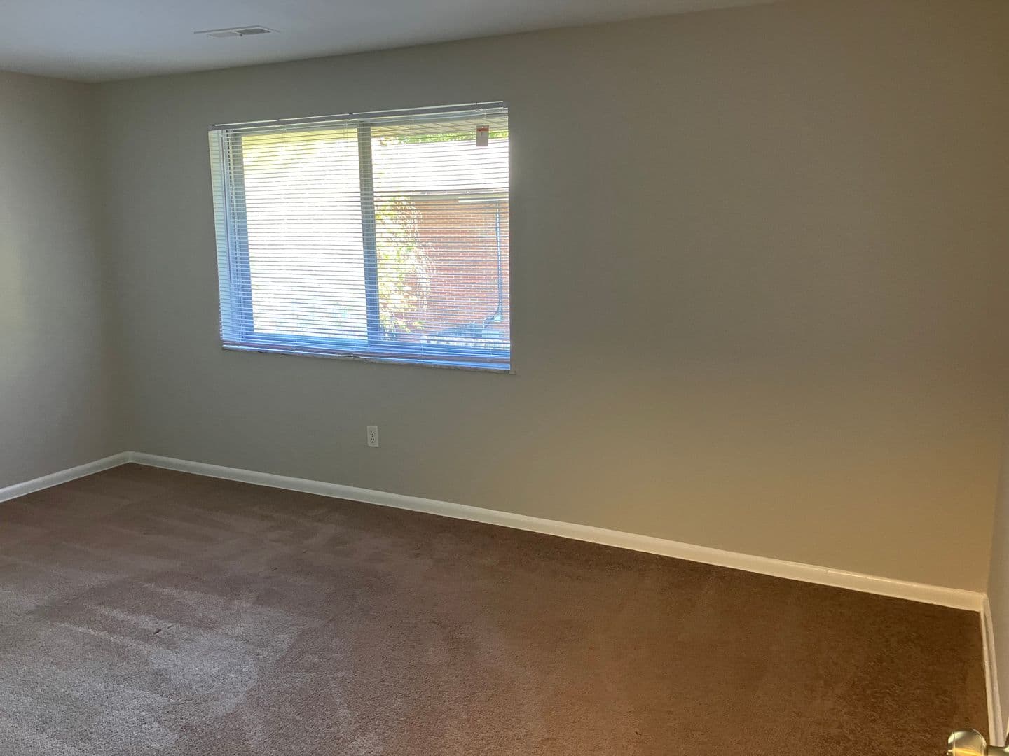 Fort Wayne Townhome: 522 Pinegrove Ln