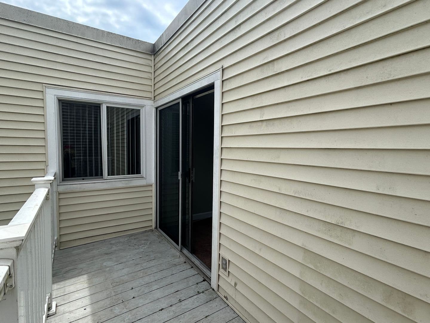 Fort Wayne Apartment: 700 Candlelite Ct