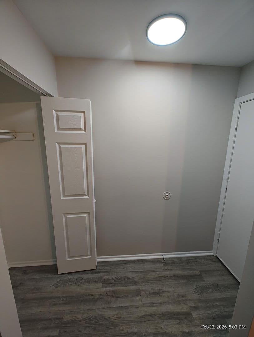 Forest Park Apartment: 1005-1037 Des Plaines Ave
