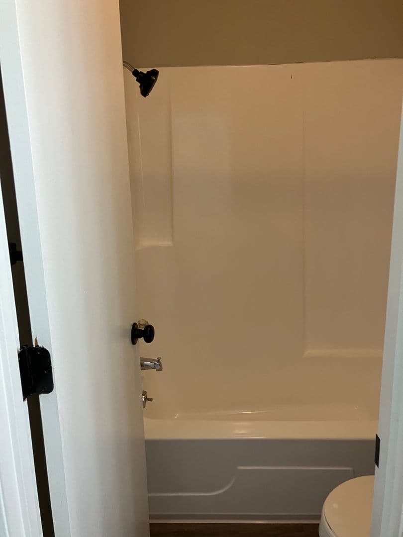 Fort Wayne Apartment: 700 Candlelite Ct