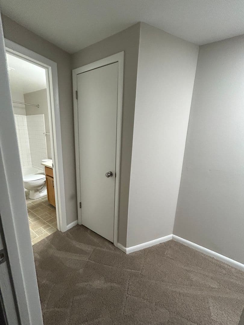 Fort Wayne Townhome: 522 Pinegrove Ln