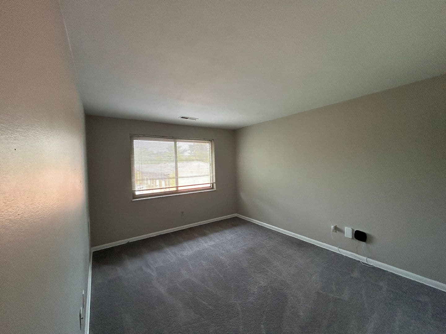 Fort Wayne Townhome: 522 Pinegrove Ln