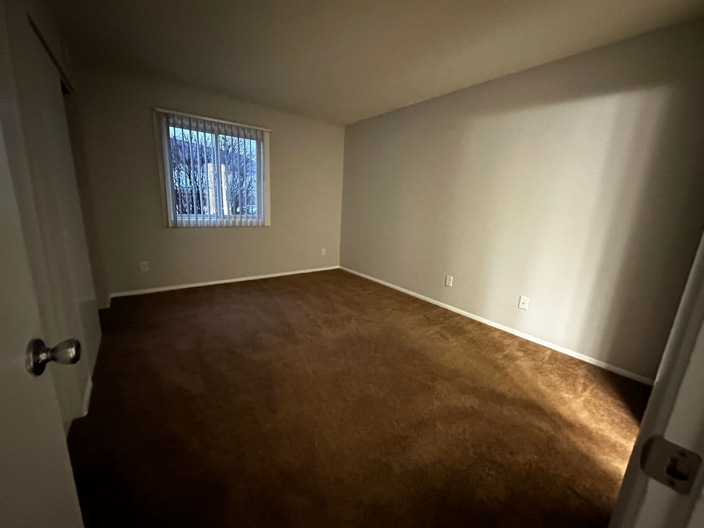 Fort Wayne Apartment: 5810 Meadows Dr.