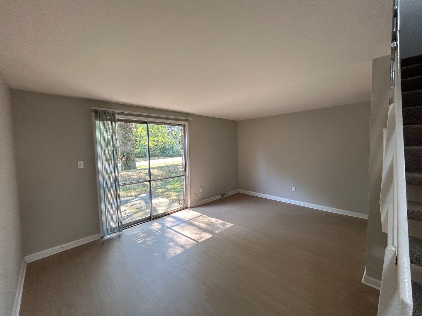 Fort Wayne Townhome: 522 Pinegrove Ln