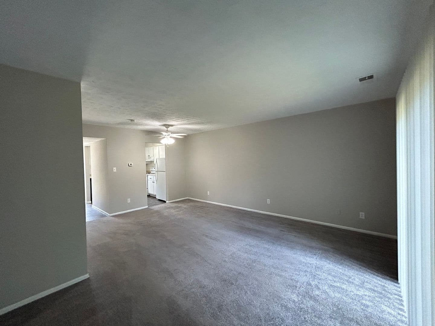 Fort Wayne Apartment: 220 E. Hoover Dr.