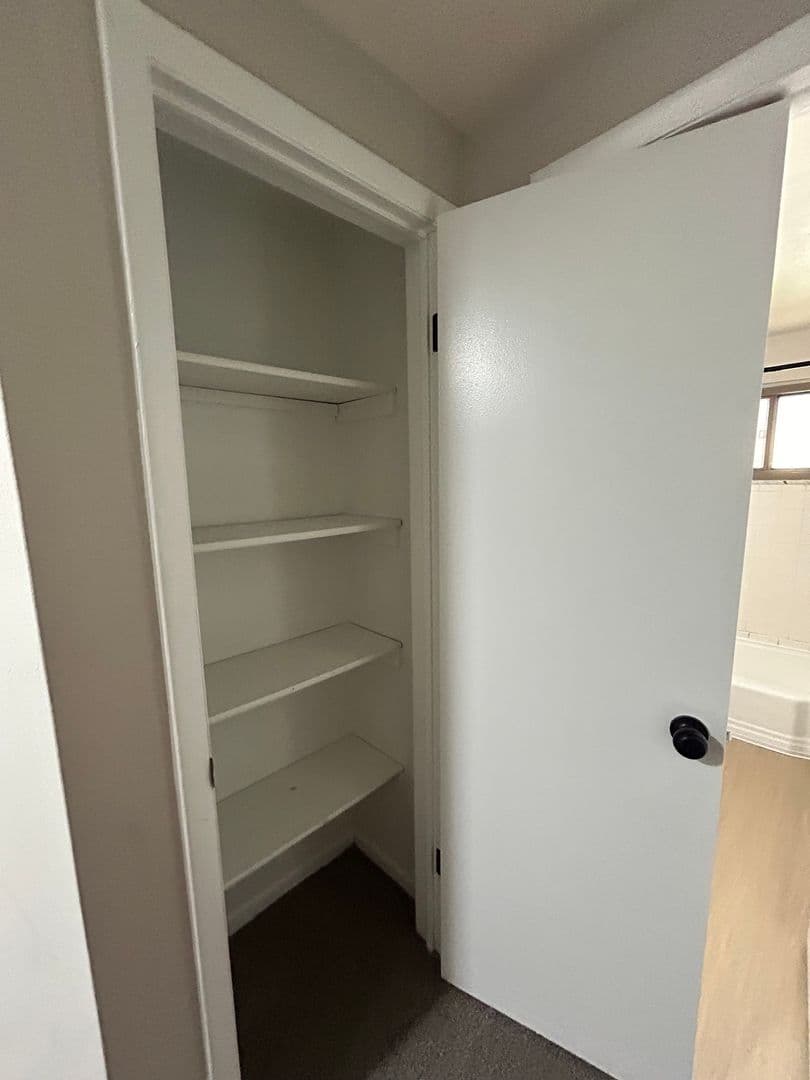Fort Wayne Townhome: 522 Pinegrove Ln