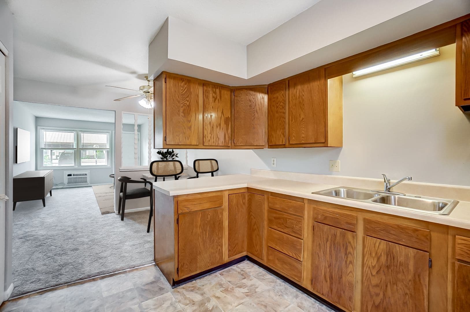 Ossian Apartment: 500 Countryside Drive