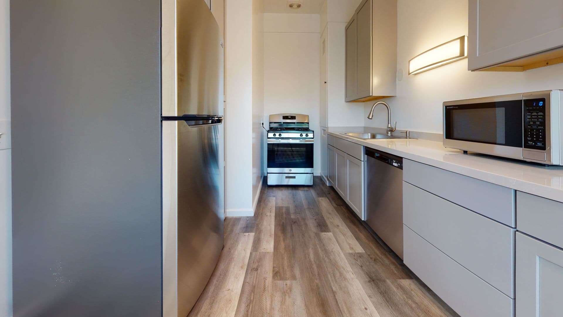 Goleta Apartment: 759 Embarcadero del Mar