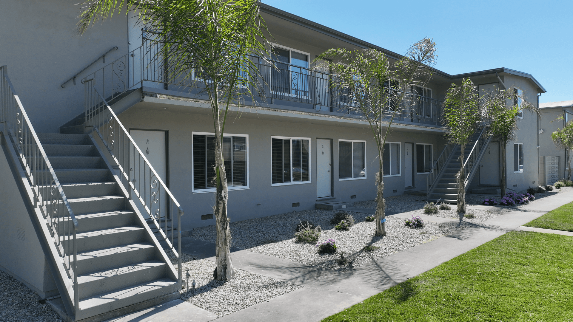 Goleta Apartment: 759 Embarcadero del Mar