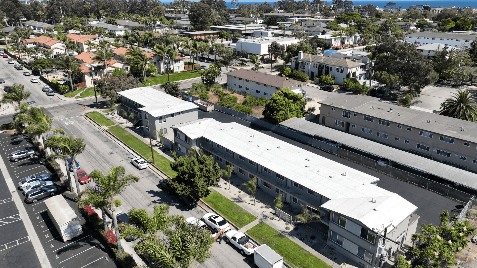 Goleta Apartment: 759 Embarcadero del Mar