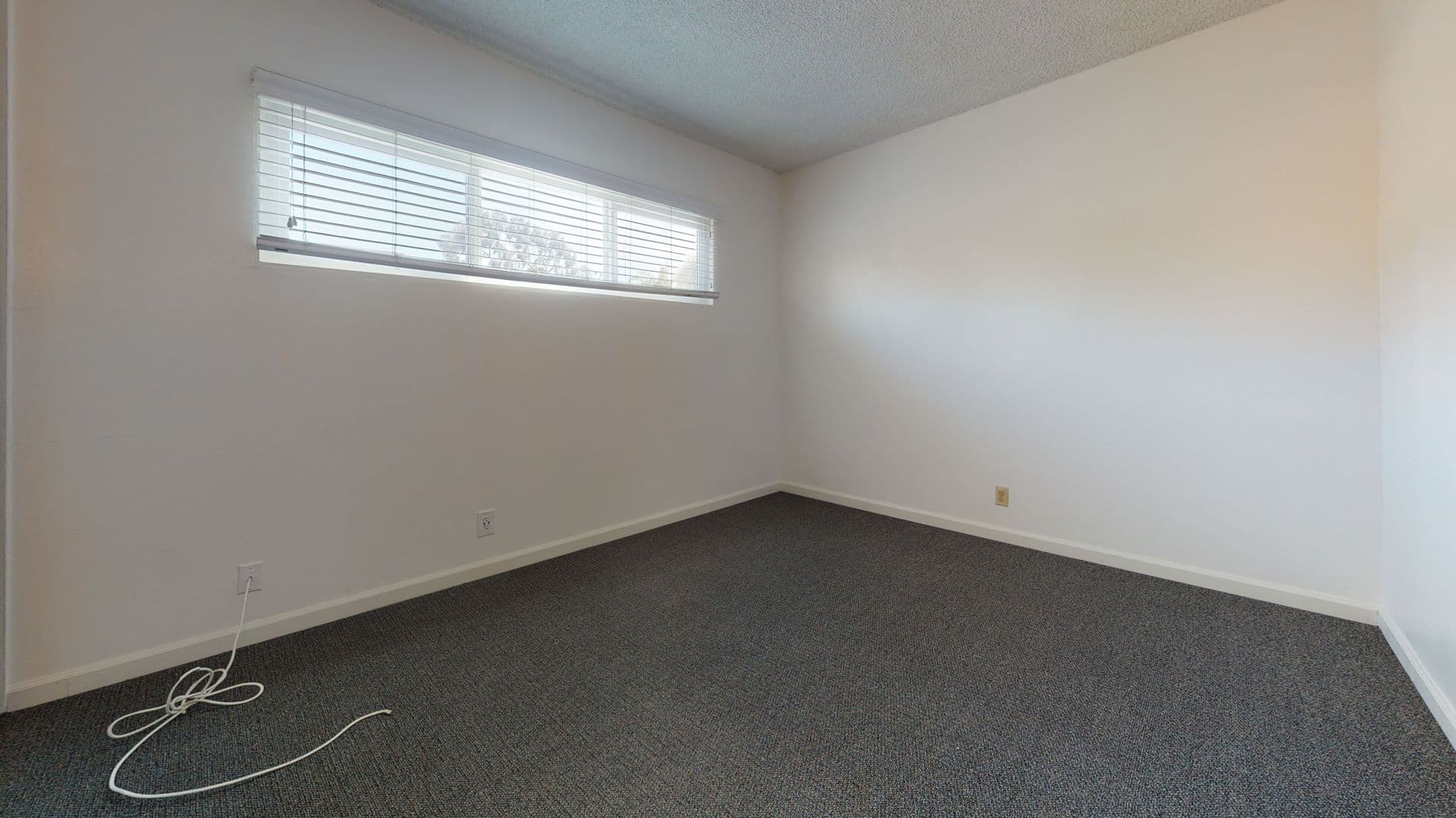 Goleta Apartment: 759 Embarcadero del Mar