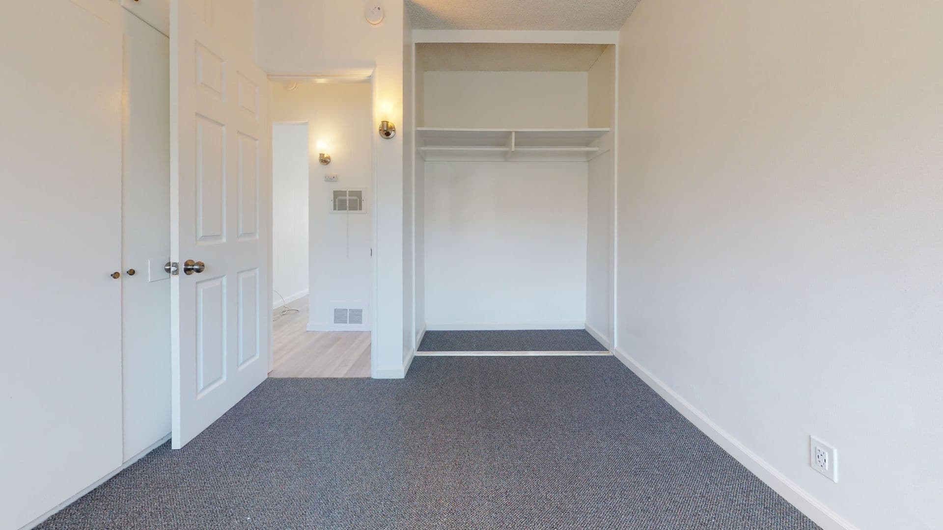 Goleta Apartment: 759 Embarcadero del Mar