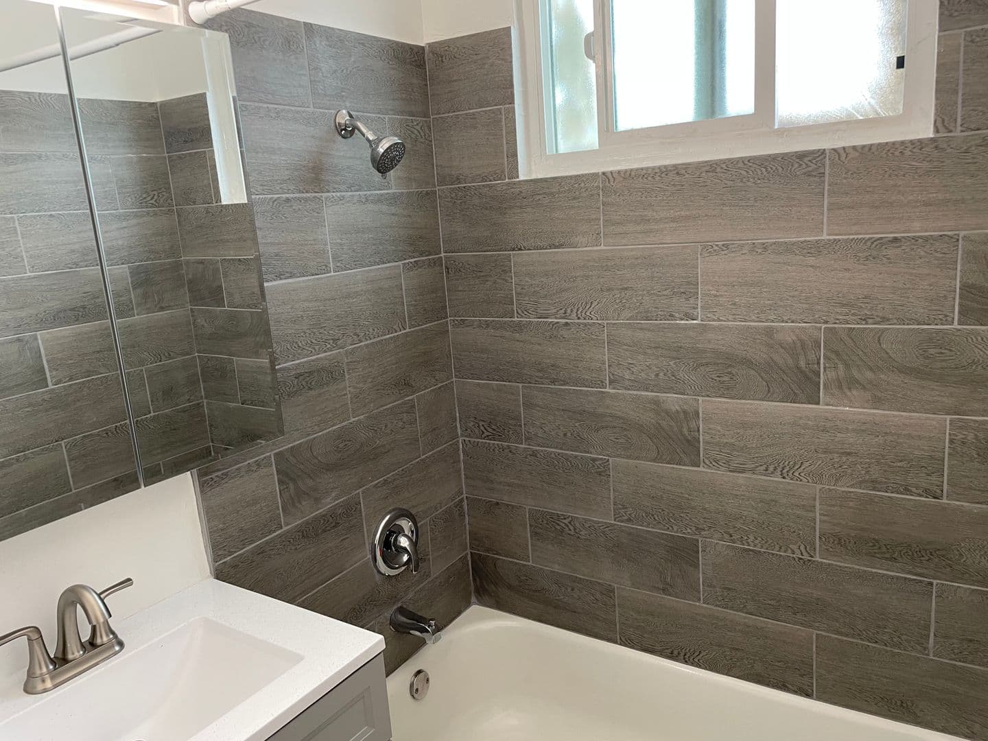 Goleta Apartment: 6587 Cervantes Rd