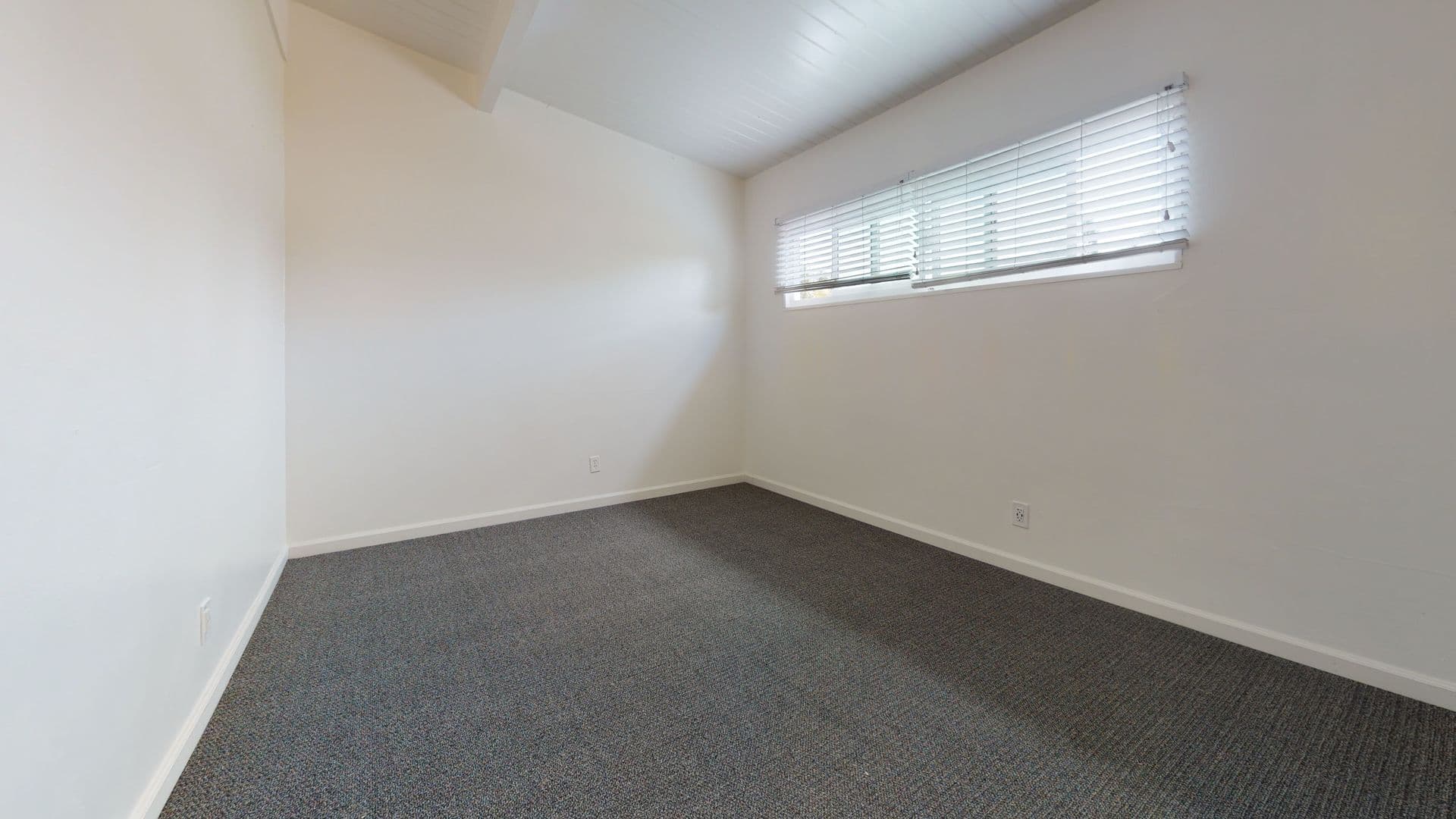 Goleta Apartment: 759 Embarcadero del Mar