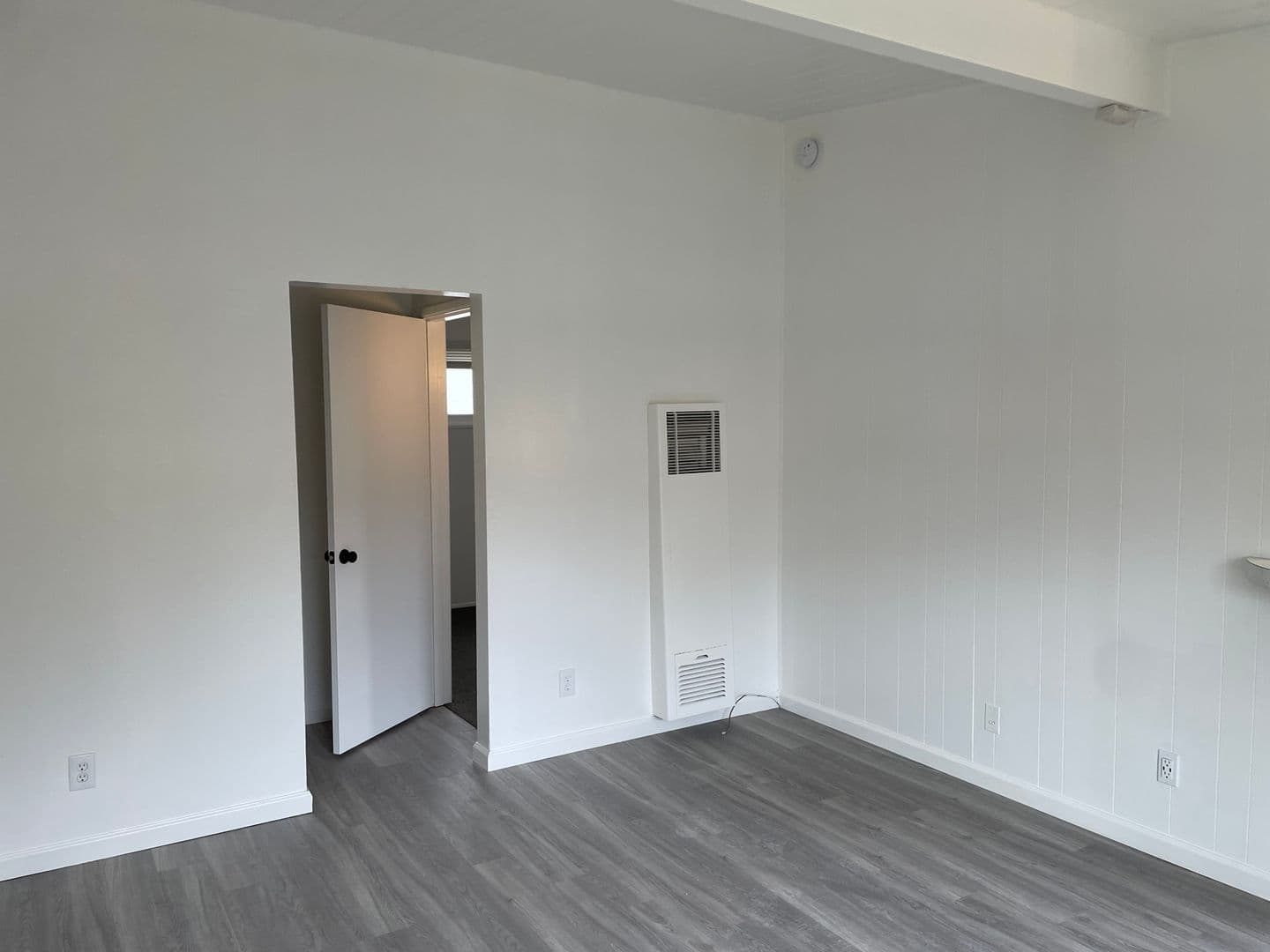 Goleta Apartment: 6587 Cervantes Rd