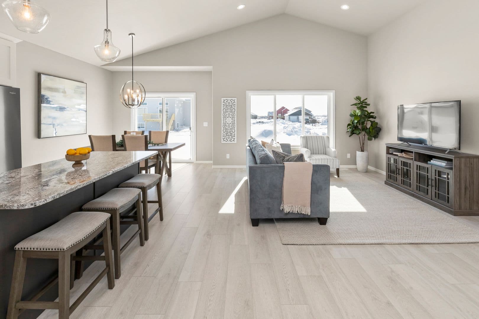 West Fargo House: 1140 27th Ave W