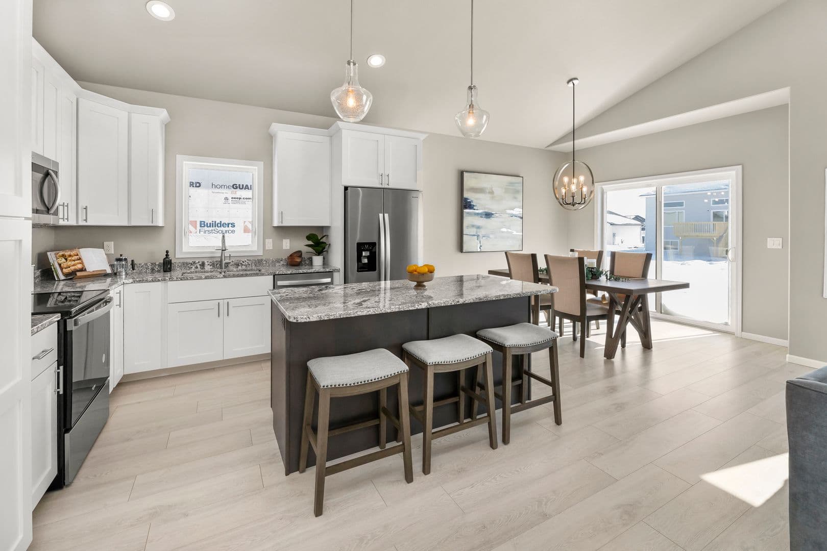 West Fargo House: 1140 27th Ave W