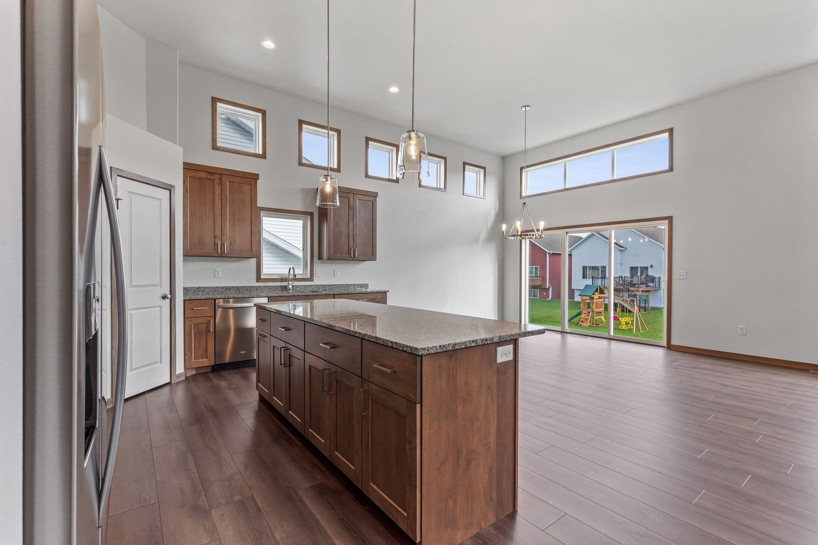 West Fargo House: 2714 10th St W