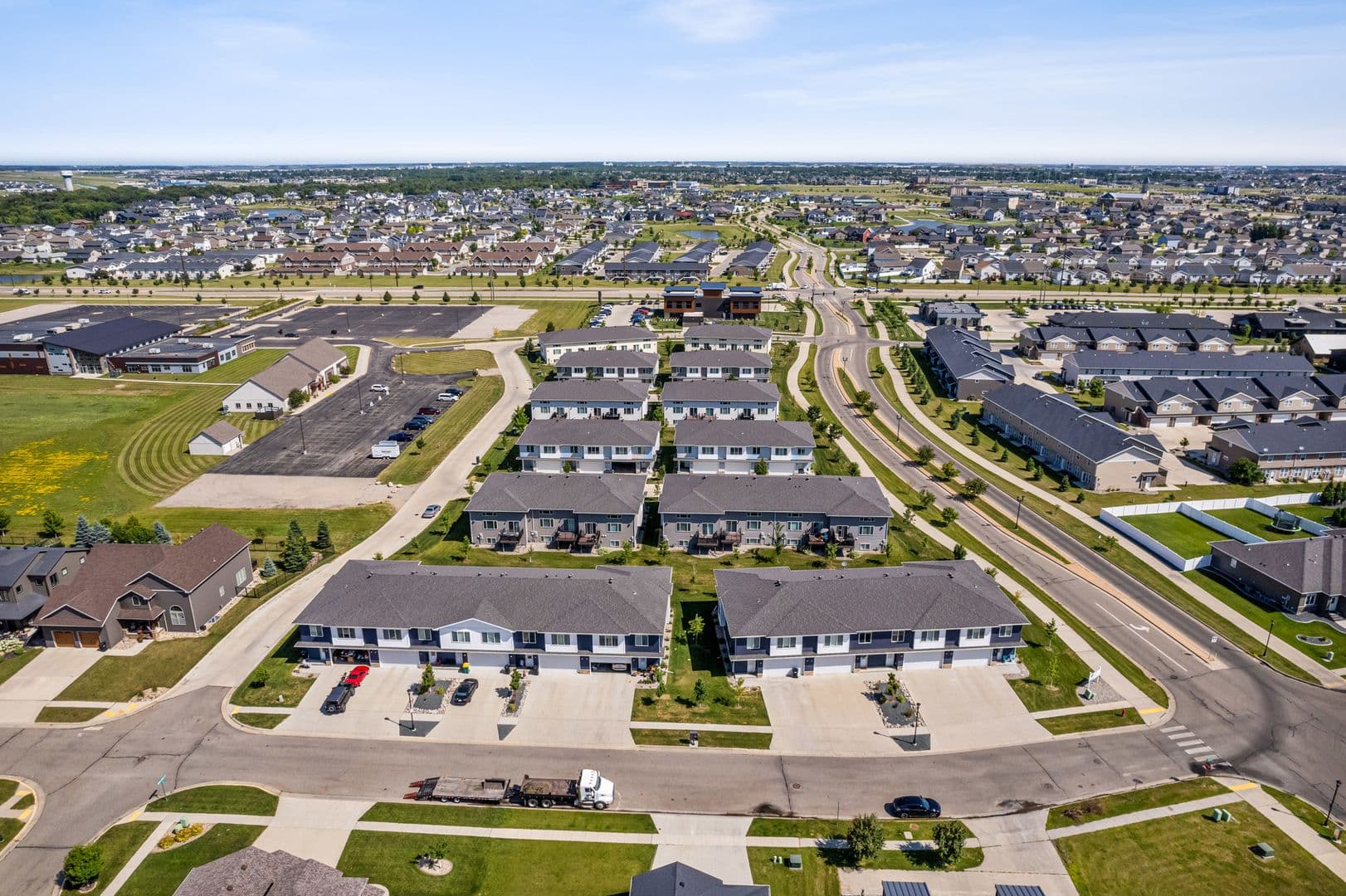 West Fargo Apartment: 330 34th Ave E