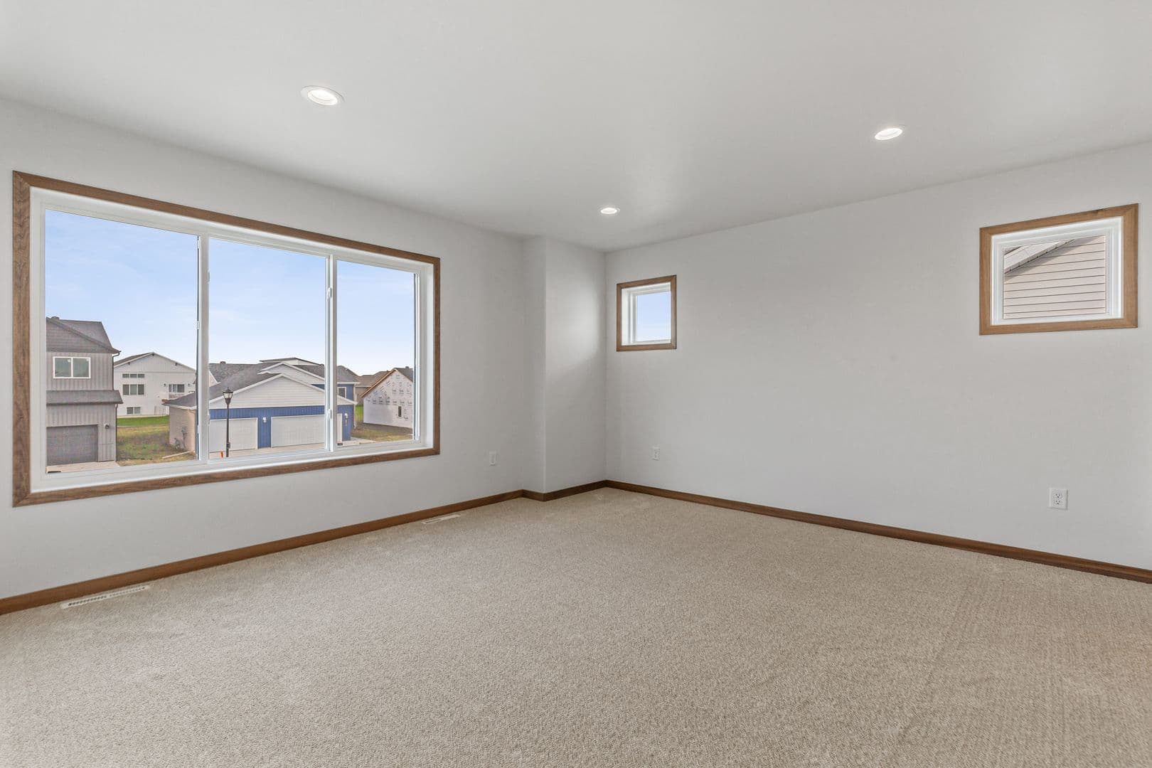West Fargo House: 2714 10th St W