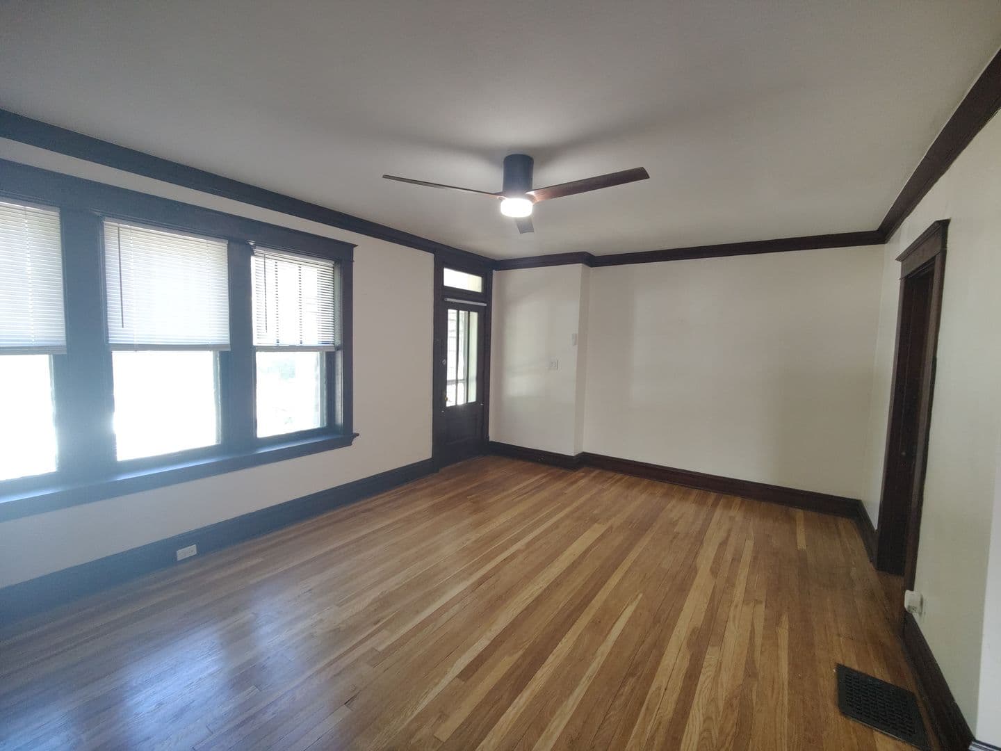 SAINT LOUIS Apartment: 5328 BANCROFT