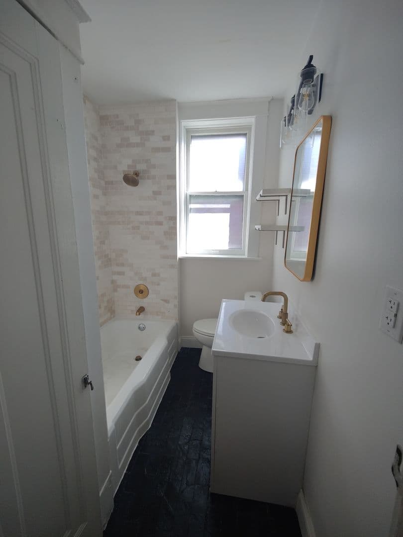 SAINT LOUIS Apartment: 5328 BANCROFT