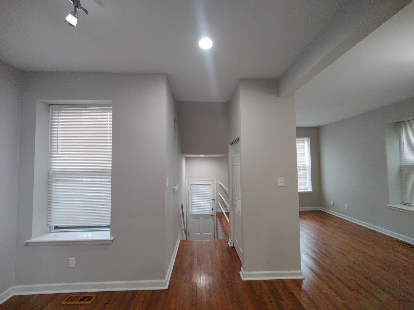 Saint Louis Apartment: 3867 Botanical