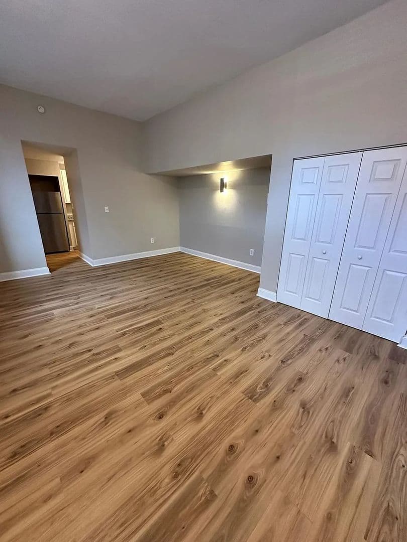 SAINT LOUIS Apartment: 1956 SIDNEY ST
