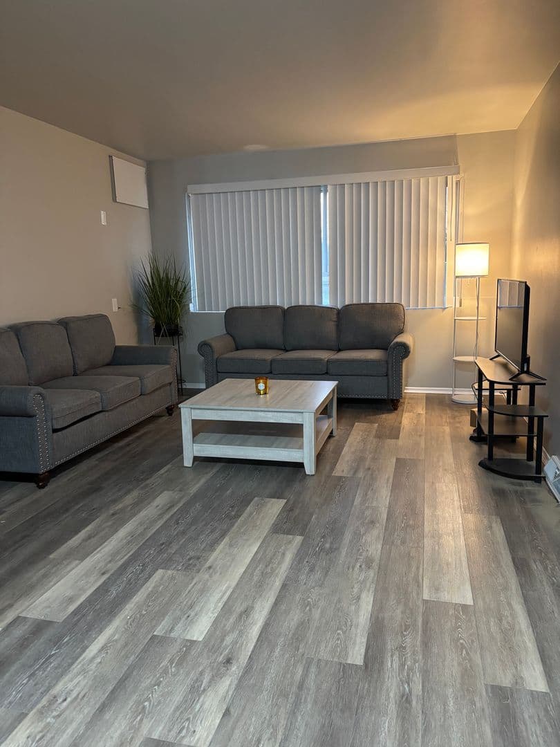 Gary Apartment: 5125 Georgia St.