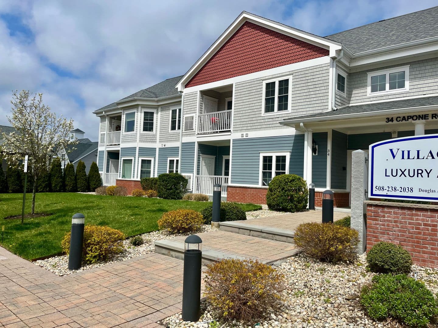 Foxborough Apartment: 34 Capone Road