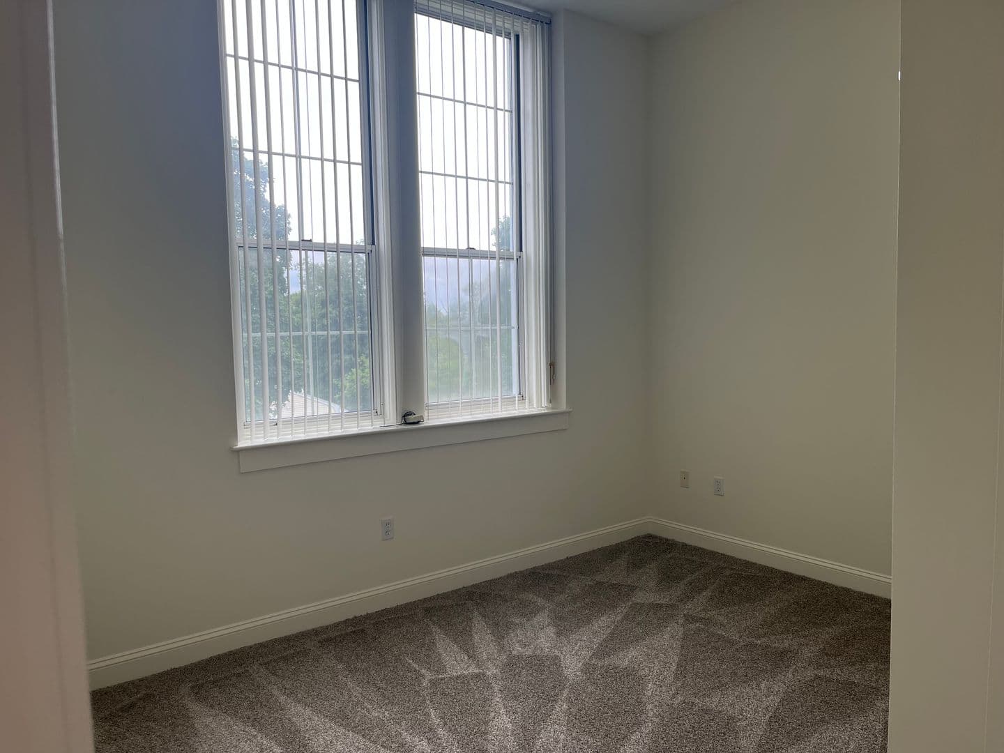 North Easton Apartment: 8 Lincoln Street