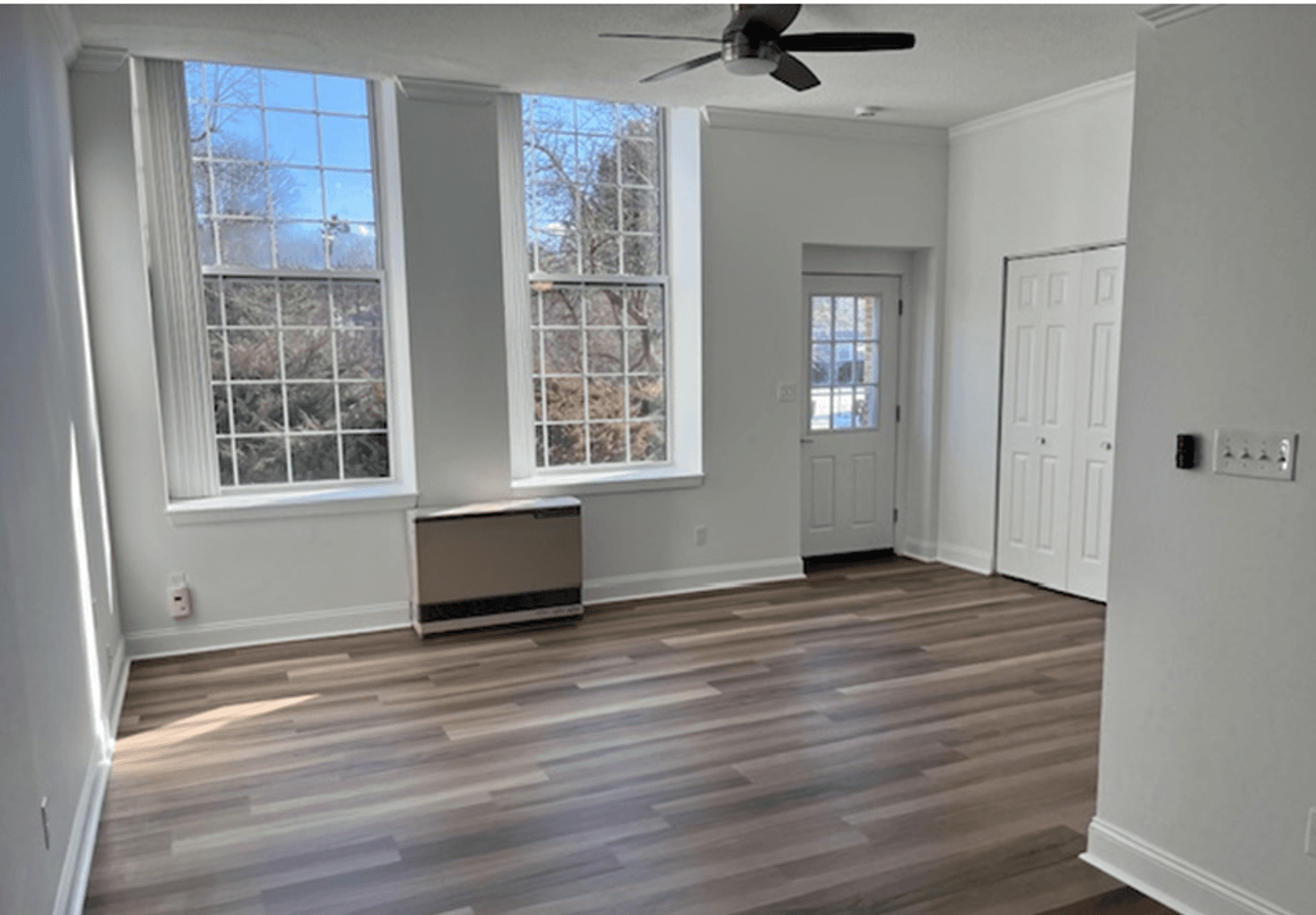 East Walpole Apartment: 10 Washington Green
