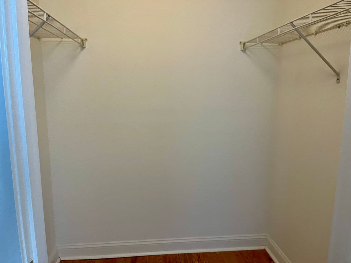 North Easton Apartment: 8 Lincoln Street