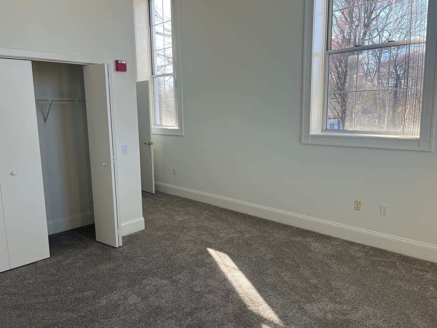 North Easton Apartment: 8 Lincoln Street