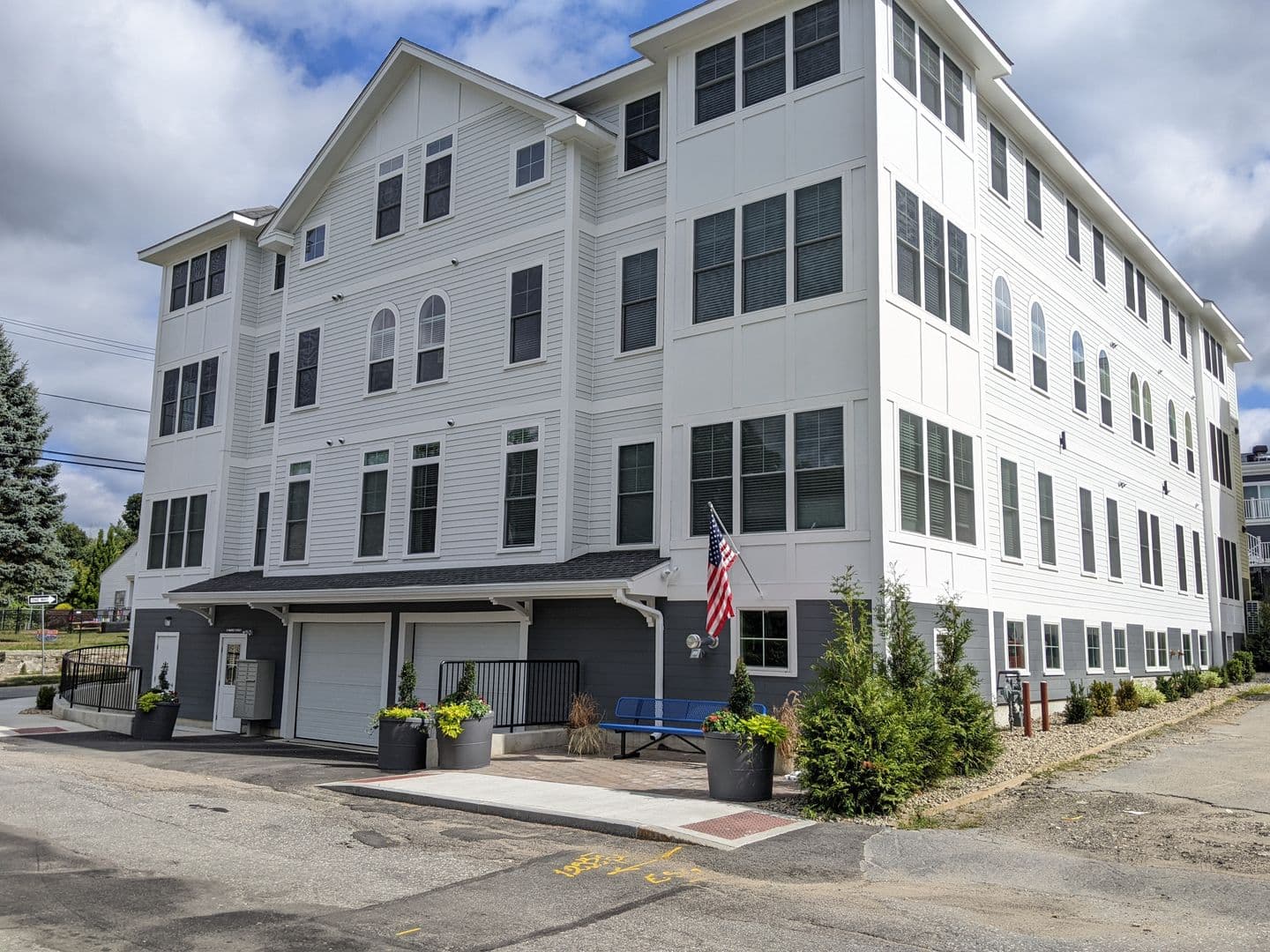 Foxboro Apartment: 21 Market Street