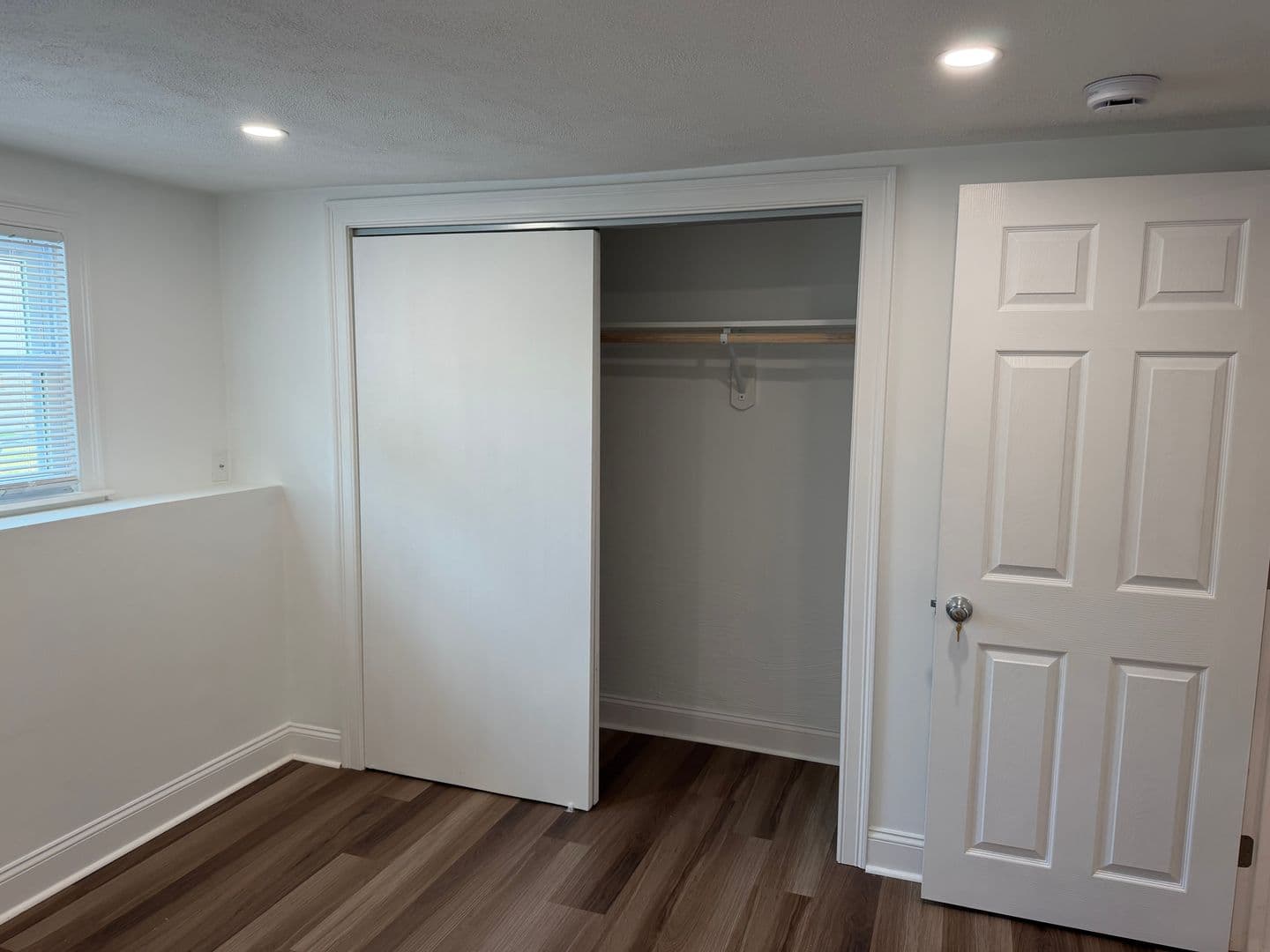 Avon Apartment: 340 East Main Street
