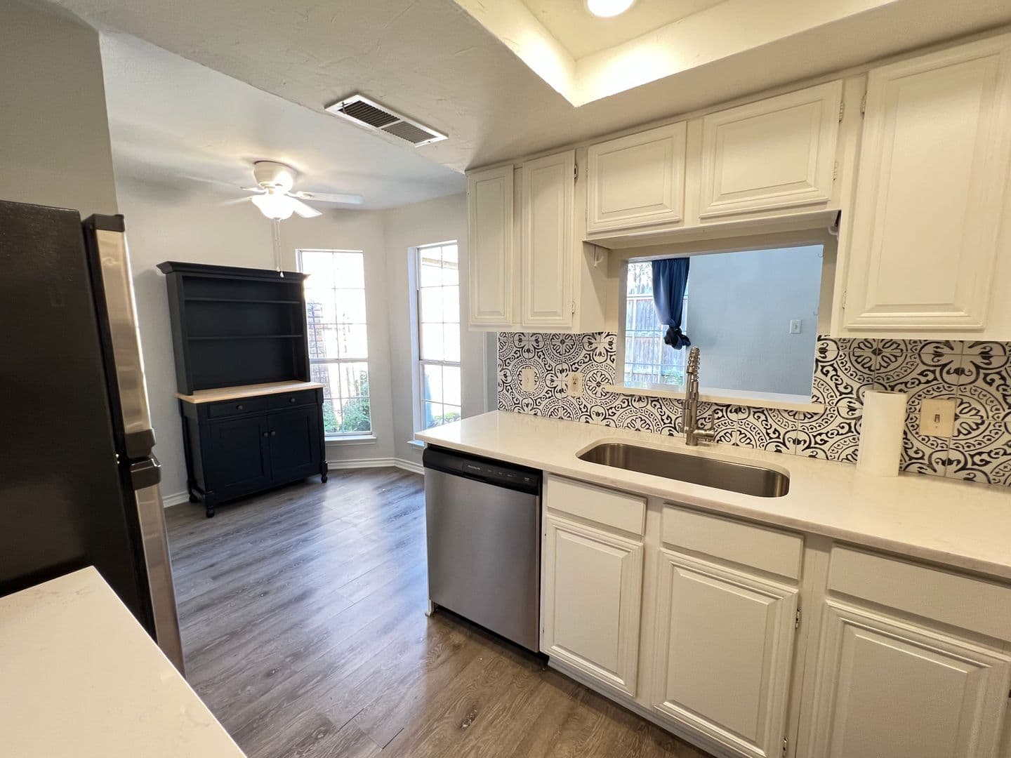 Dallas House: 10913 Gable Drive