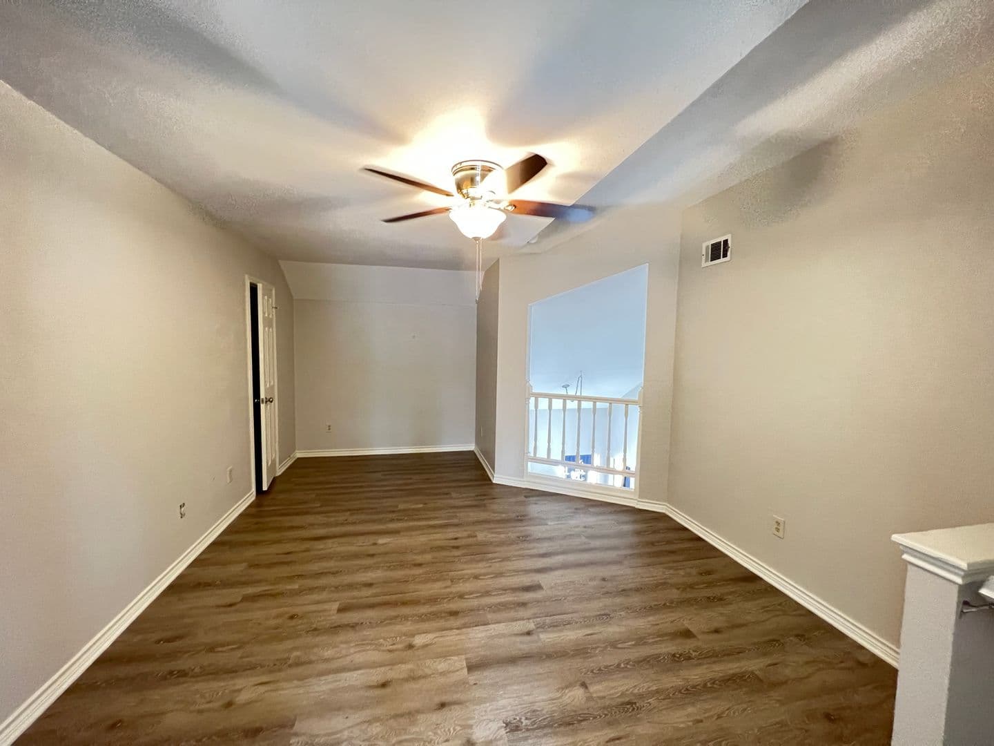 Dallas House: 10913 Gable Drive