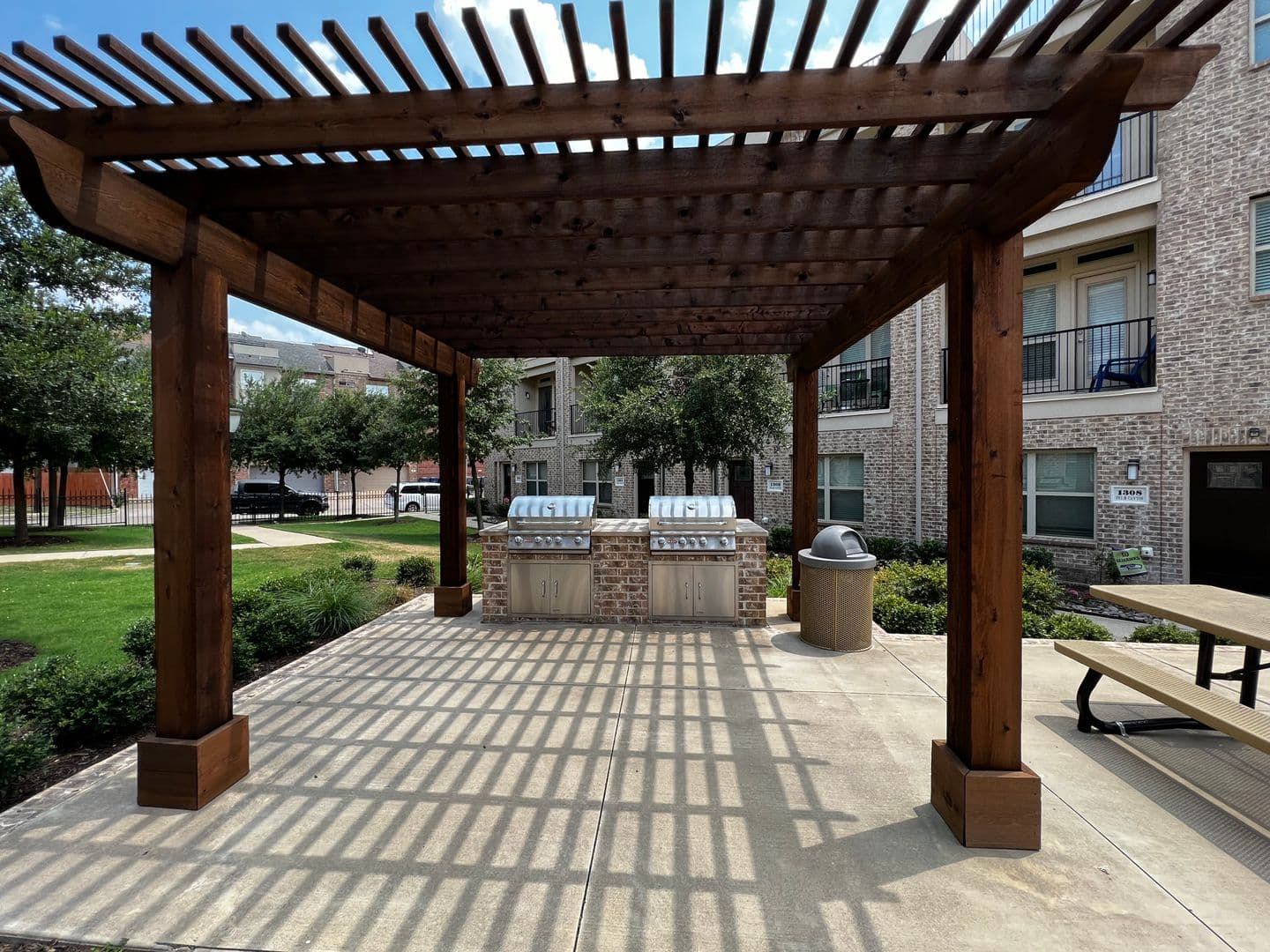 Dallas Townhome: 1319 Rancho Mirage Dr