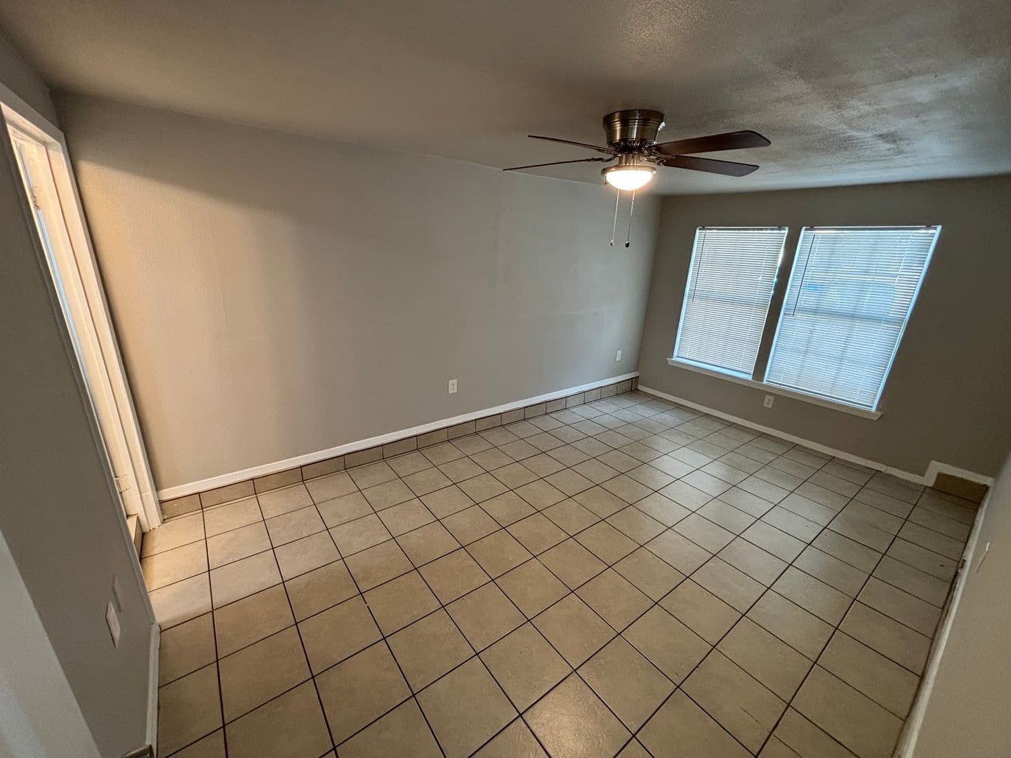 Irving House: 2522 Cunningham St,