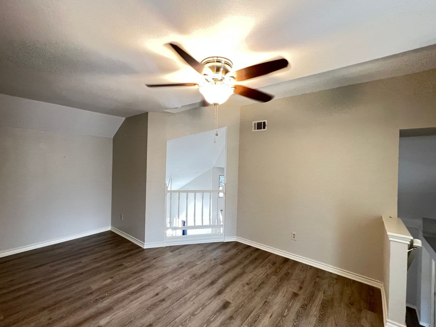 Dallas House: 10913 Gable Drive