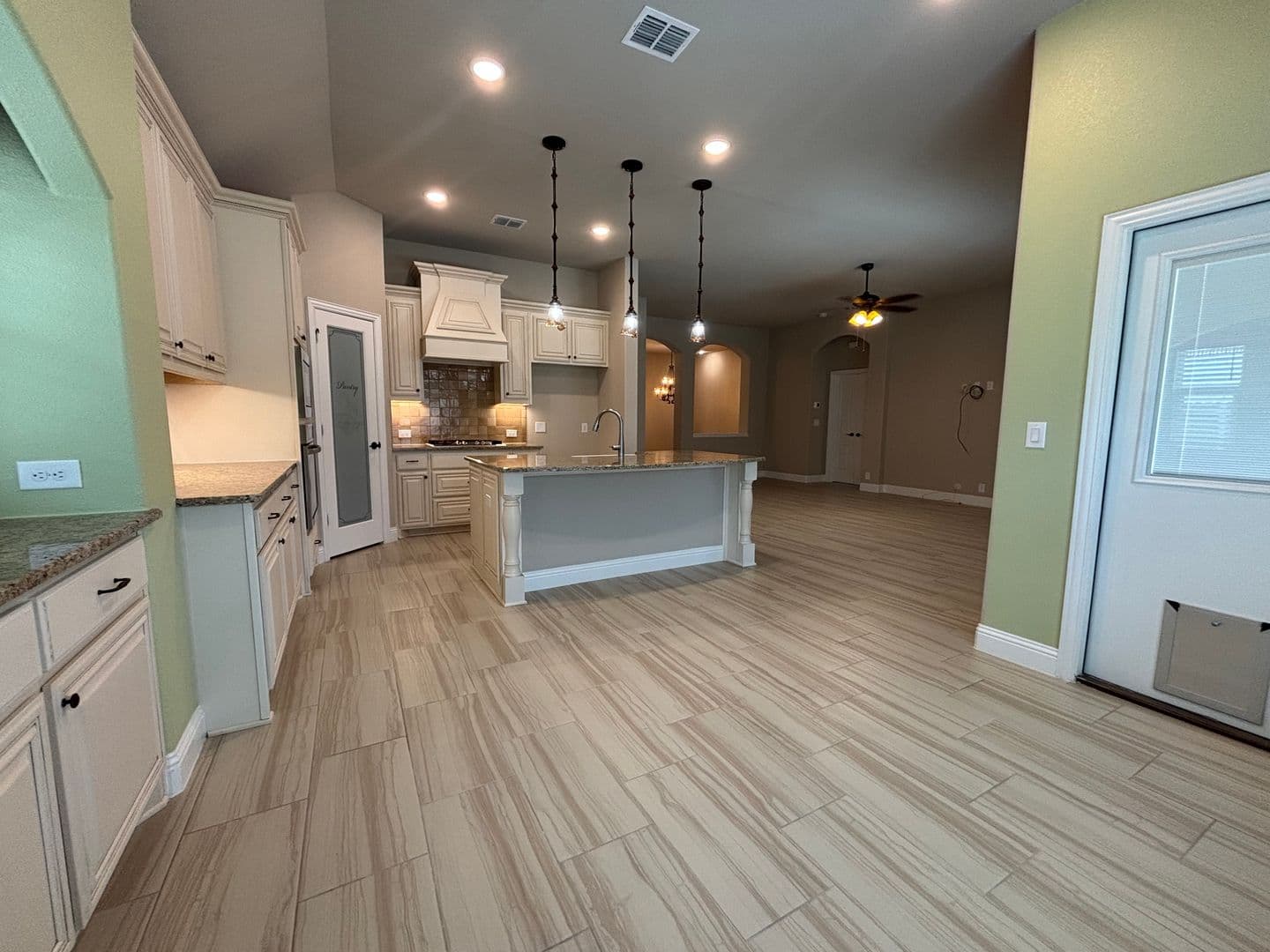 Forney House: 1104 Canterbury Lane