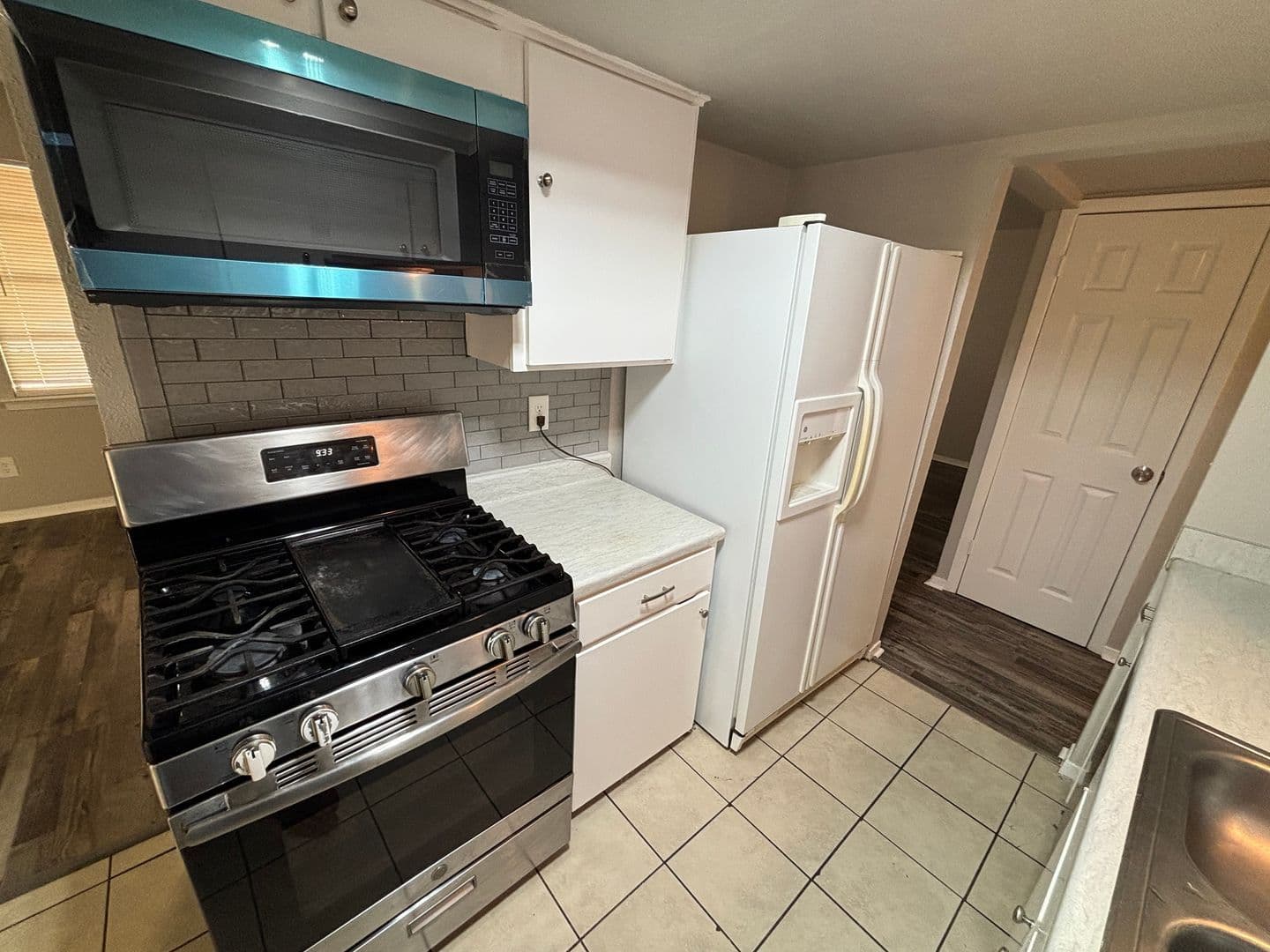 Irving House: 2522 Cunningham St,